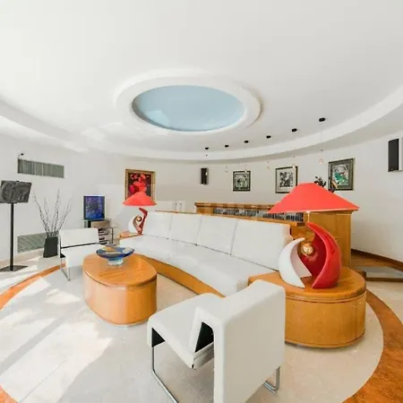 Villa Eleonore *